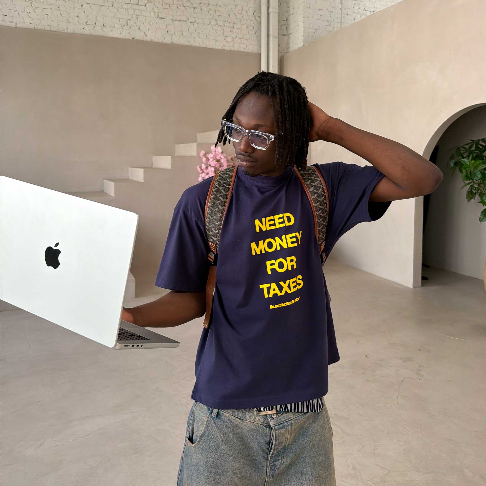 Need Money T-Shirt "Navy"
