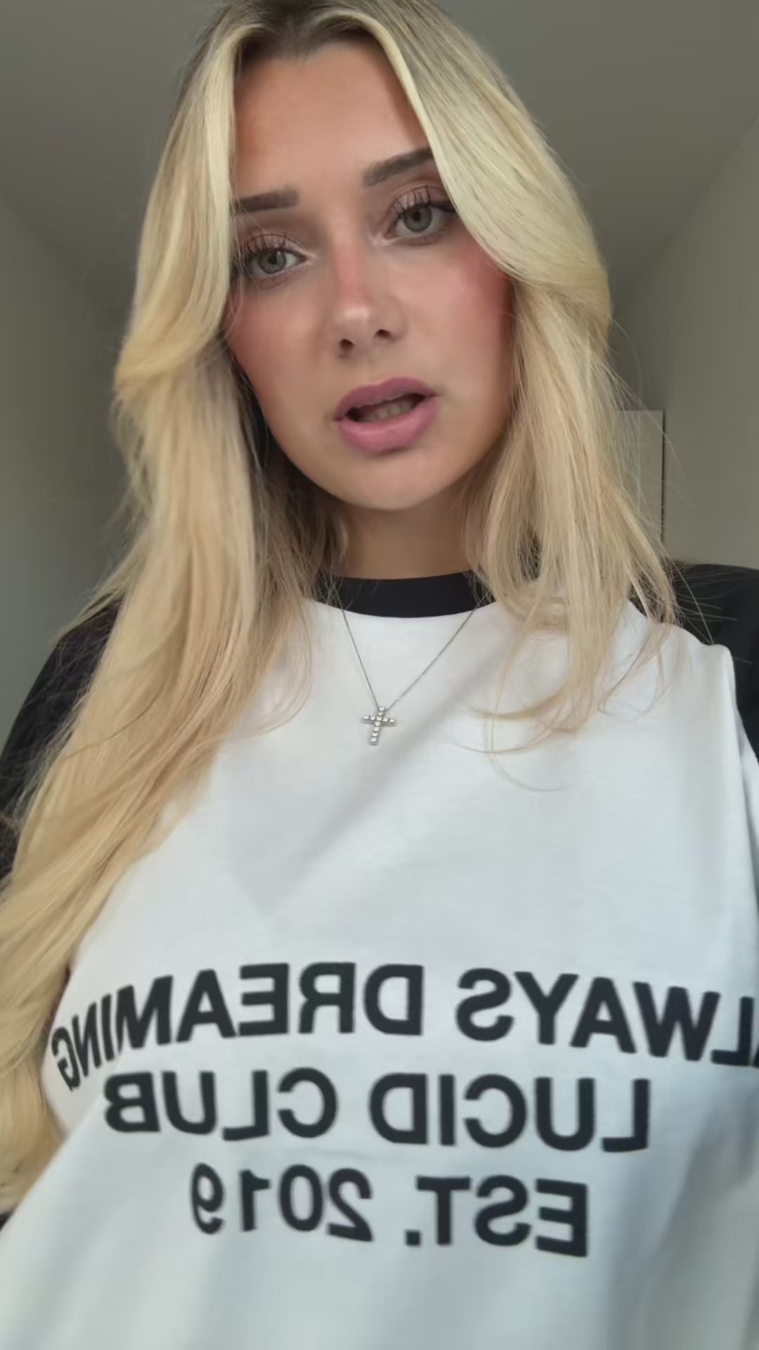 @_nora_sch